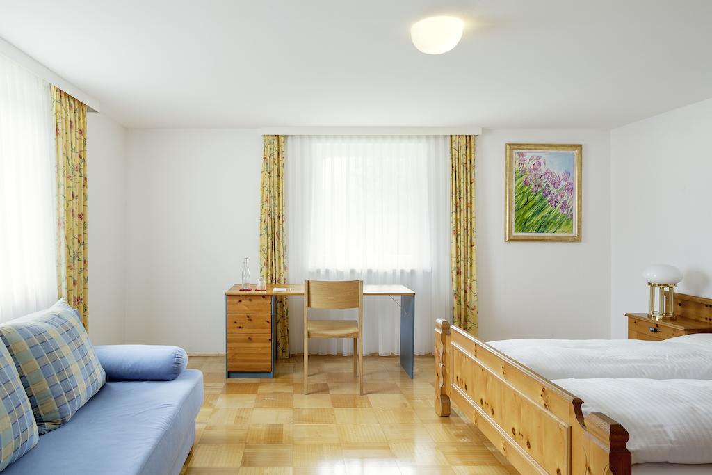 באד גסטיין Aparthotel Chalet Wetzlgut מראה חיצוני תמונה