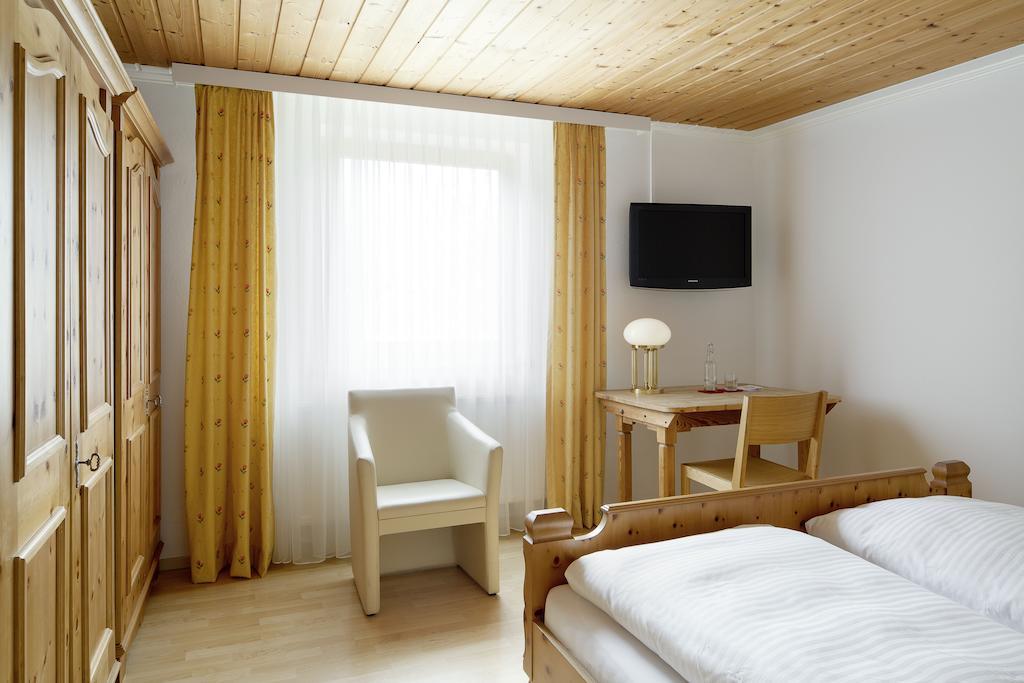 באד גסטיין Aparthotel Chalet Wetzlgut מראה חיצוני תמונה