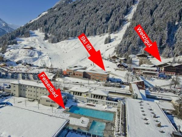 באד גסטיין Aparthotel Chalet Wetzlgut מראה חיצוני תמונה