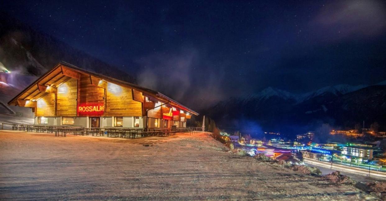 באד גסטיין Aparthotel Chalet Wetzlgut מראה חיצוני תמונה